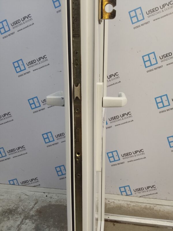 Used White Upvc Back Door (Outwards Opening) 920mm x 2055mm ( Reduce To 2040mm) 0739 - Image 5