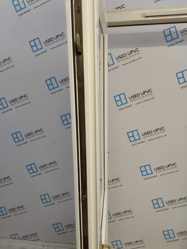 Used White Upvc Back Door (Outwards Opening) 920mm x 2060mm (Reduce To 2045mm) 0779 - Image 3