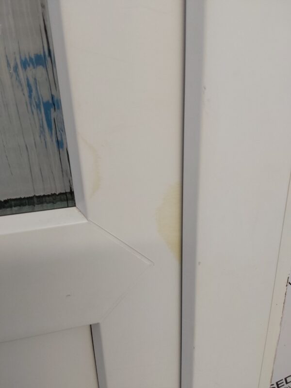Used White Upvc Front Door 900mm x 2110mm (reduce to 885mm) 0382 - Image 4