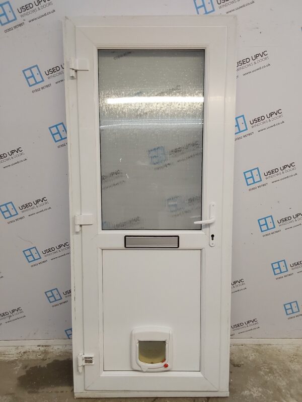 Used White Upvc Front Door 900mm x 2110mm (reduce to 885mm) 0382 - Image 2