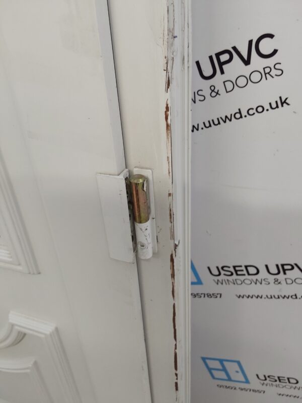 Used White Upvc Front Door 855mm x 2040mm (outwards opening) 0230 - Image 5