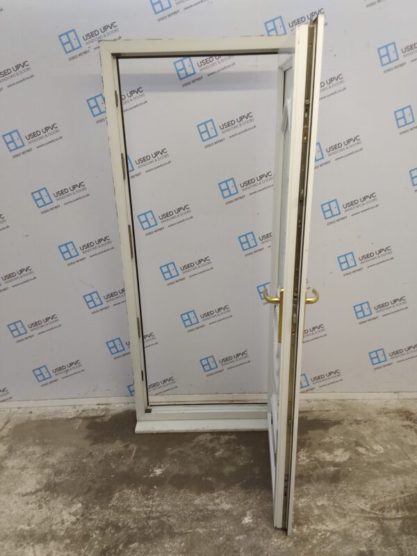 Used White Upvc Front Door 855mm x 2040mm (outwards opening) 0230 - Image 3
