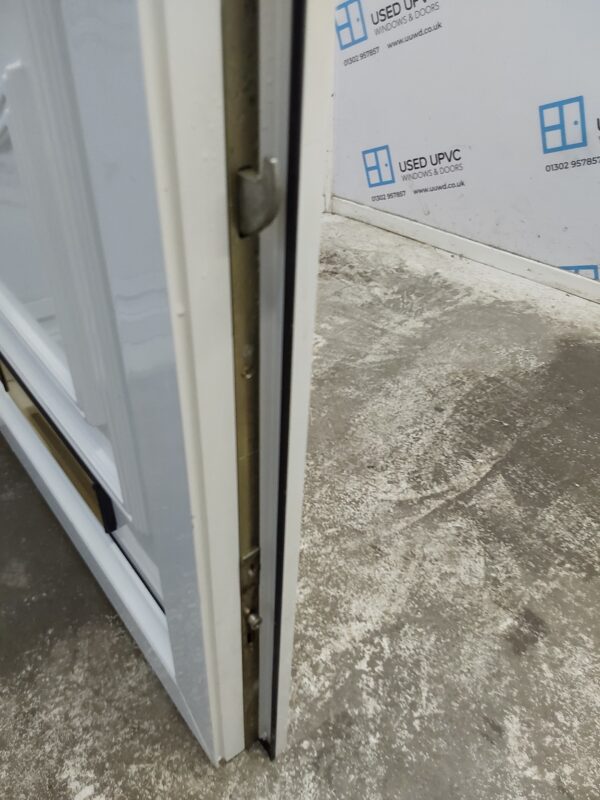 Used White Upvc Front Door 855mm x 2040mm (outwards opening) 0230 - Image 9