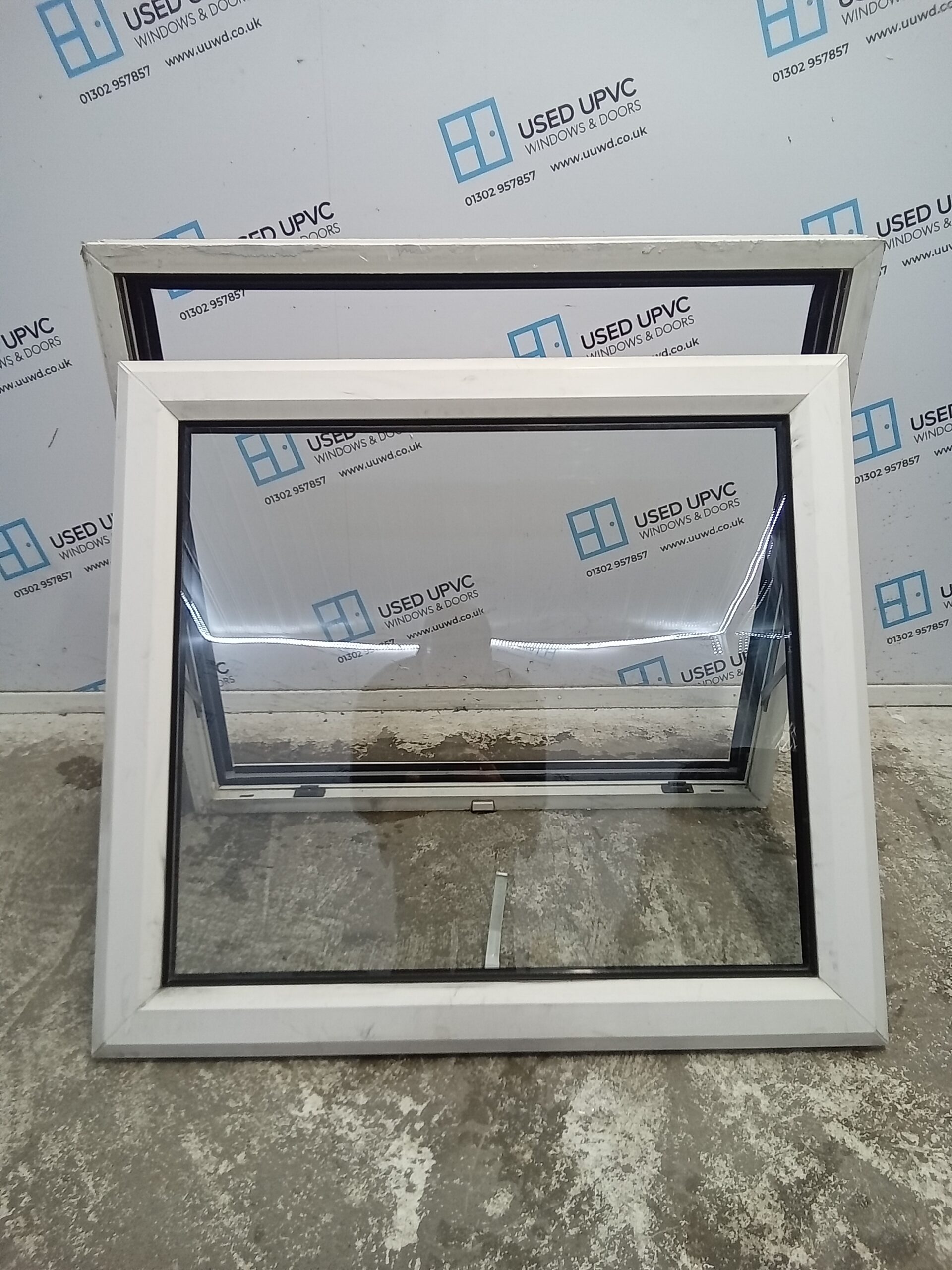 Used White upvc window 900mm x 825mm C5091 | Used UPVC Windows & Doors