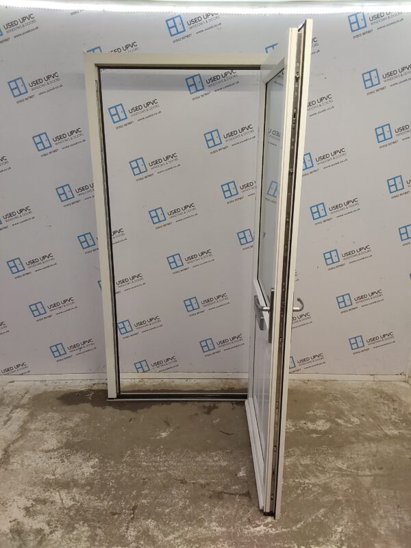 Used White Upvc Front Door 1000mm x 2080mm 0525 - Image 3