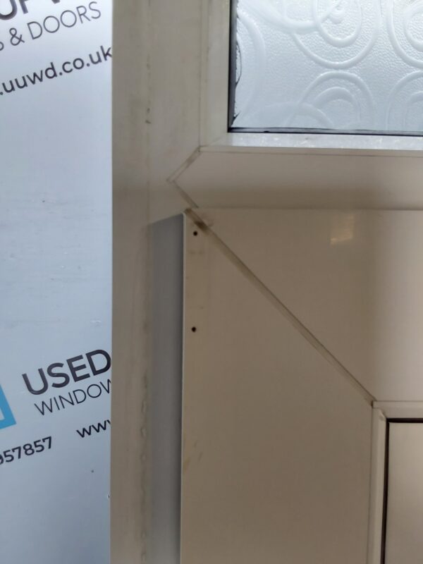 Used White Upvc Front Door And Toplight 925mm x 2535mm 0268 - Image 8