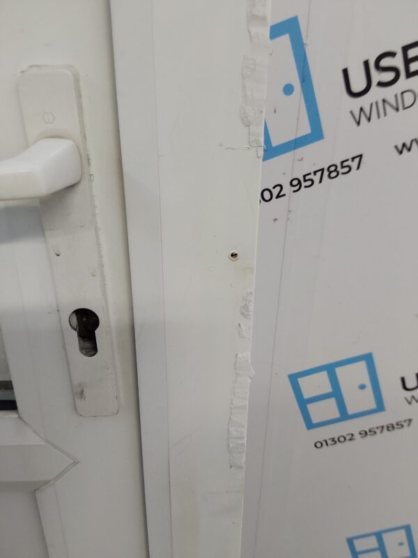 Used White Upvc Front Door 930mm x 2020mm 0239 - Image 9