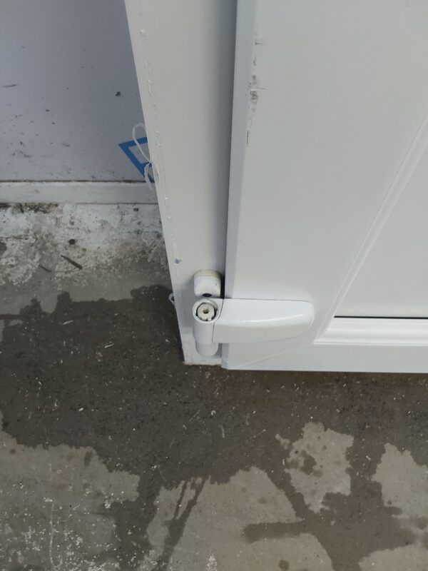 Used White Upvc Front Door 920mm x 2000mm 0195 - Image 8