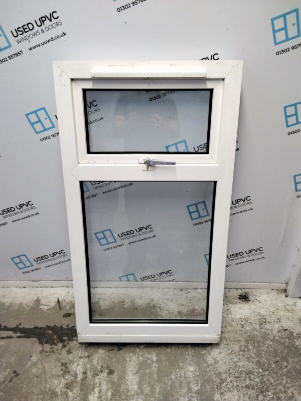 Used white upvc window 665mm x 1215mm W0060 - Image 2