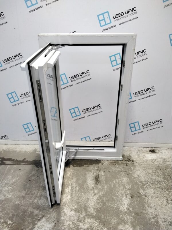 Used white upvc window 625mm x 1040mm USW031 - Image 3