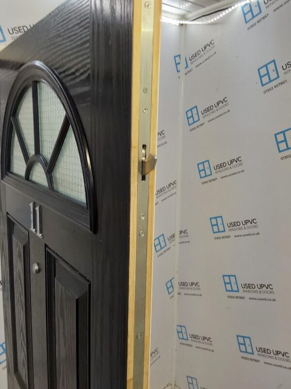 Used Black Composite Front Door 900mm x 2020mm 0271 - Image 4
