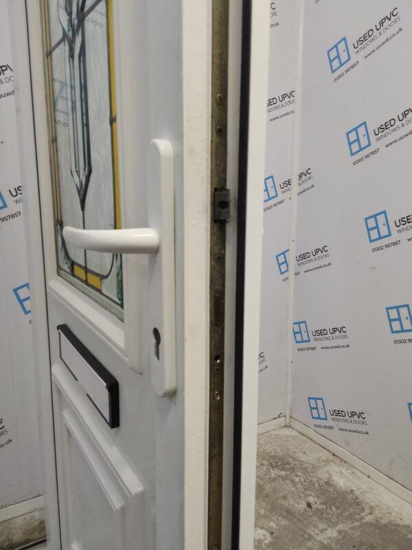 Used White Upvc Front Door 920mm x 2020mm (Reduce To 900mm) 0071 - Image 5