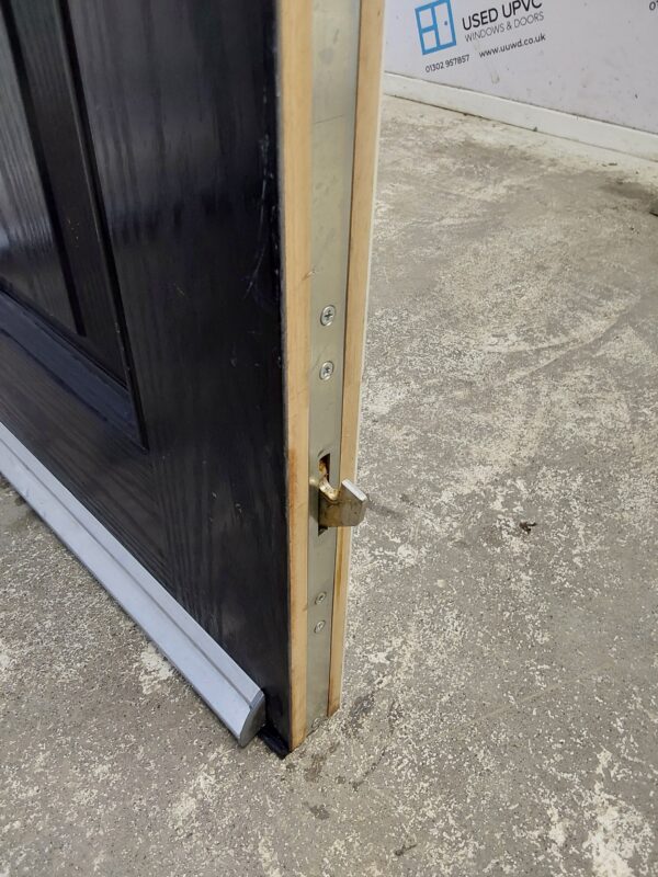 Used Black Composite Front Door 900mm x 2010mm C9D36 - Image 6