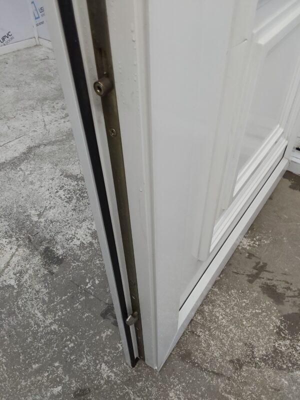 Used White Upvc Front Door 925mm x 1990mm (reduce to 905mm) C9D54 - Image 9