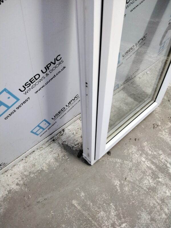 Used white upvc window 675mm x 1155mm W0294 - Image 5