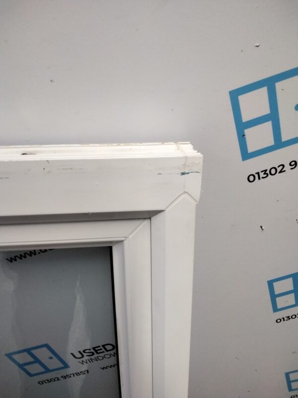 Used white upvc window 675mm x 1155mm W0294 - Image 7
