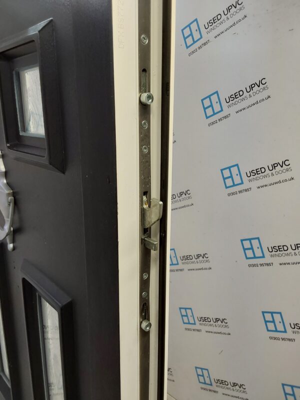 Used Black Upvc Front Door 900mm x 2105mm (Reduce To 885mm) 0563 - Image 4