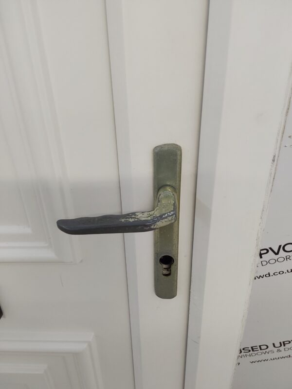 Used White Upvc Front Door 935mm x 2090mm (Reduce To 915mm) 0526 - Image 8
