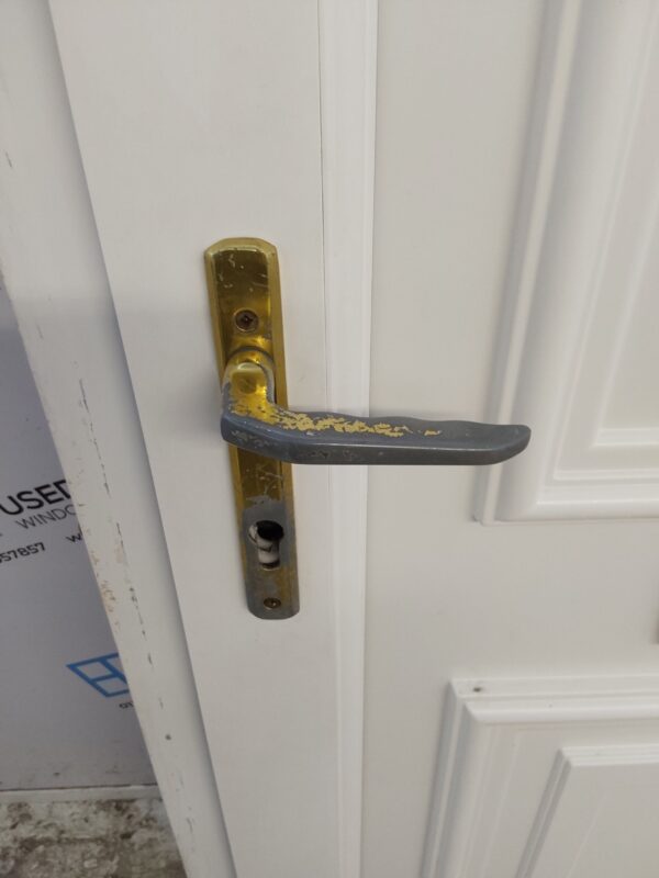 Used White Upvc Front Door 935mm x 2090mm (Reduce To 915mm) 0526 - Image 9