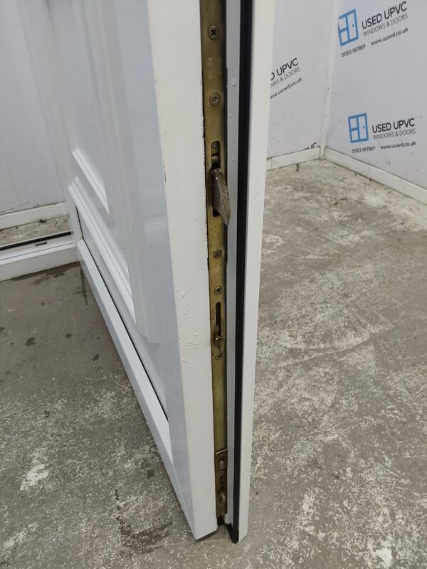 Used White Upvc Front Door 935mm x 2090mm (Reduce To 915mm) 0526 - Image 6
