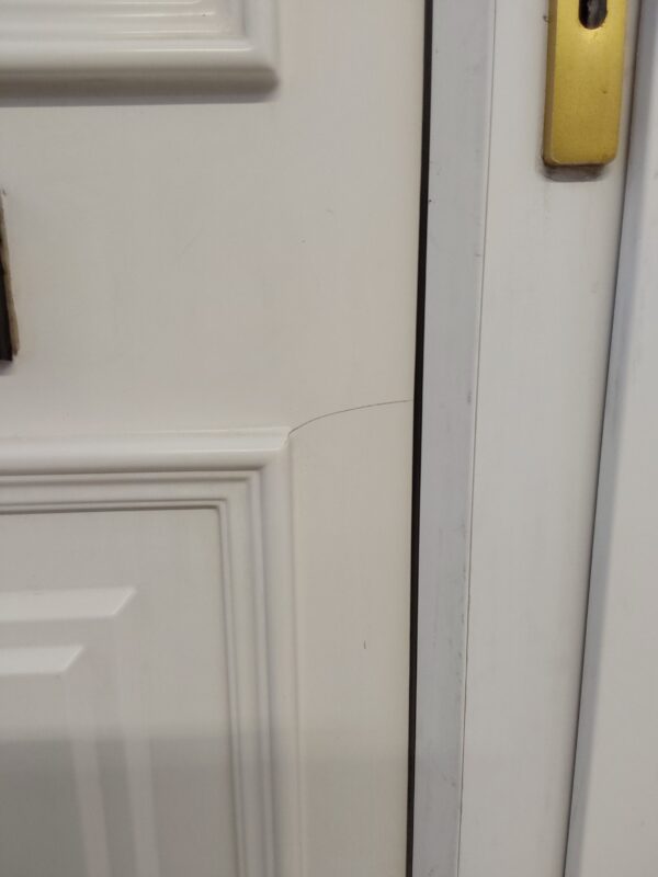 Used White Upvc Front Door 915mm x 2070mm 0707 - Image 10