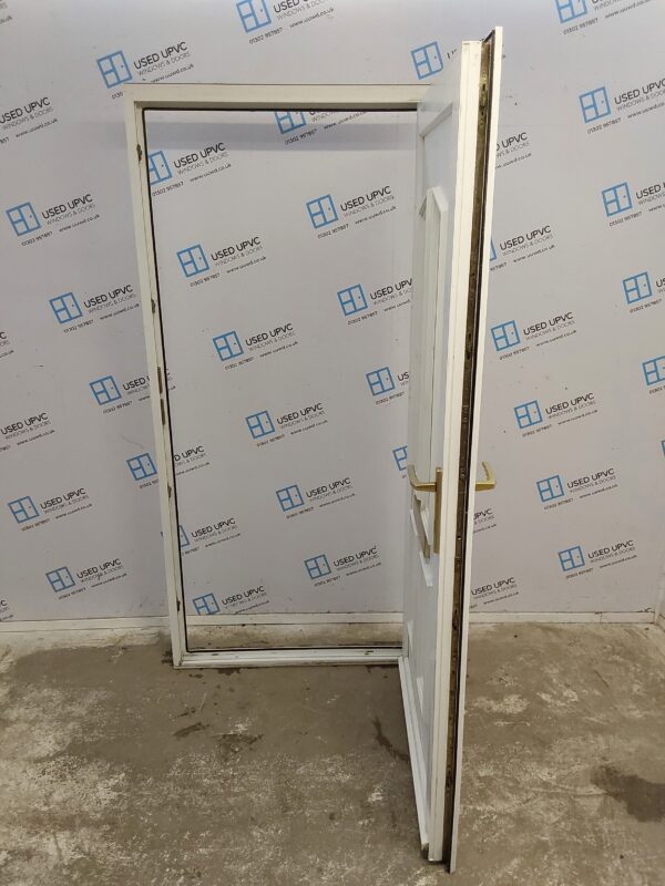 Used White Upvc Front Door 935mm x 2020mm 0214 - Image 3