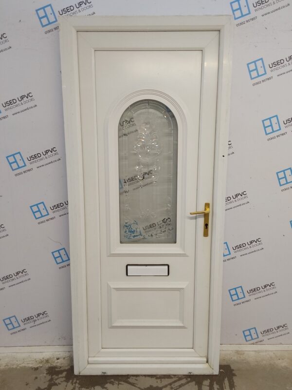 Used White Upvc Front Door 910mm x 2090mm (reduce to 890mm) C10D48