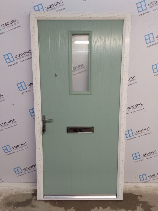 Brand New Chartwell Green Composite Front Door 1015mm x 2085mm ND18