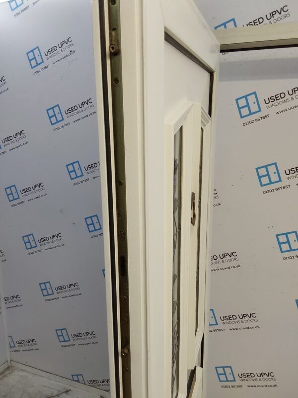 Used White Upvc Front Door And Side Panel 1265mm x 2050mm DS004 - Image 4
