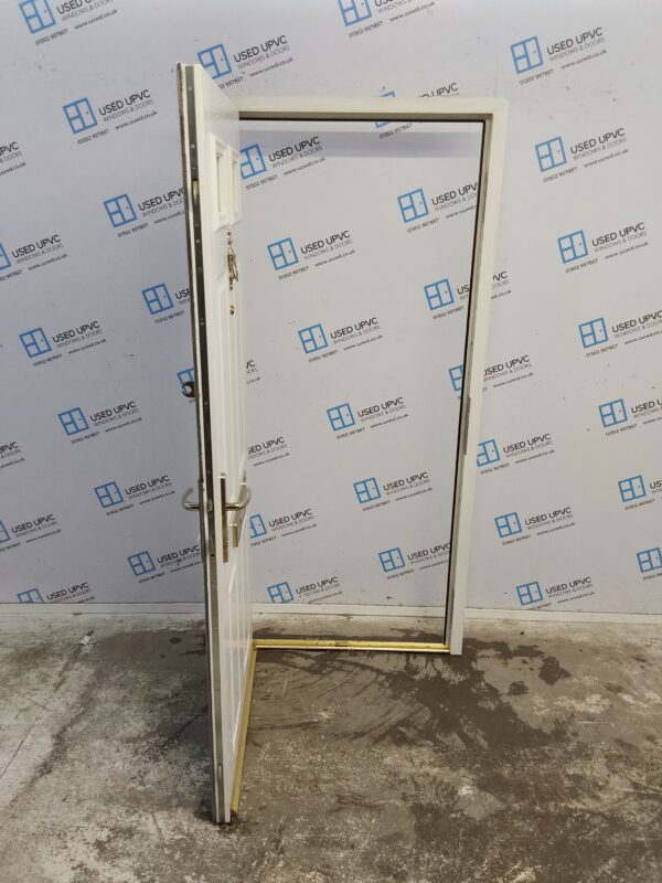 Used White Composite Front Door 910mm x 1970mm 0540 - Image 3