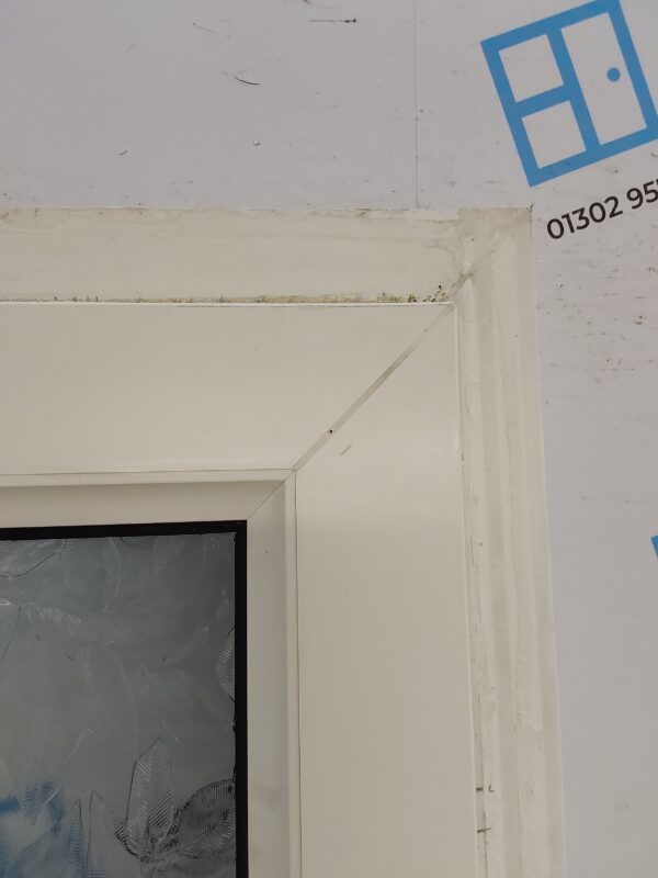 Used White Upvc Front Door 880mm x 2075mm C6032 - Image 9