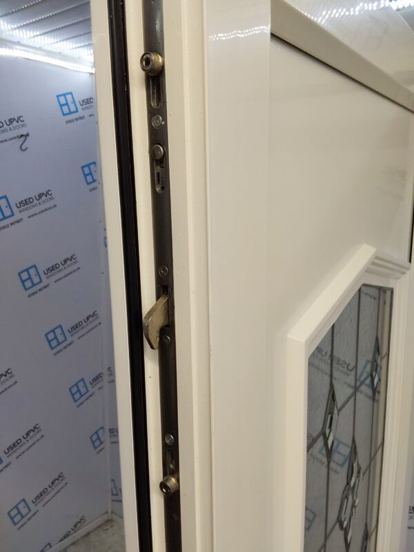 Used White Upvc Front Door 945mm x 2105mm 0542 - Image 5