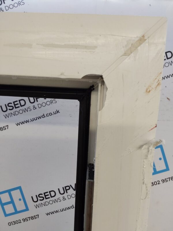 Used White Upvc Front Door 945mm x 2105mm 0542 - Image 4