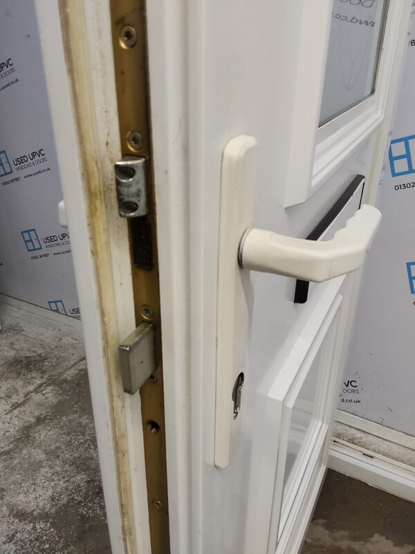Used White Upvc Front Door 920mm x 2055mm 0518 - Image 8
