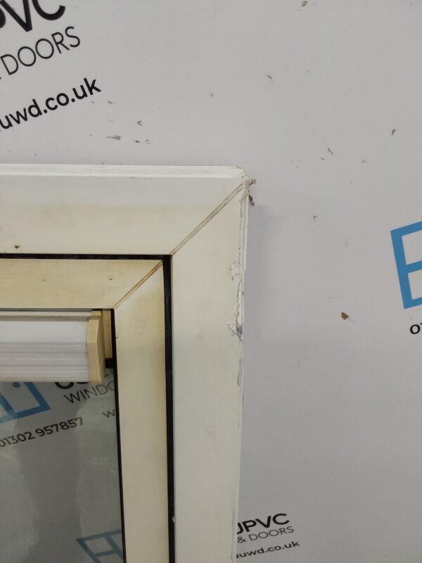 Used White Upvc Tilt And Turn Window 1370mm x 1015mm LW0111 - Image 10