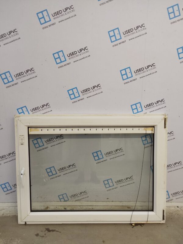 Used White Upvc Tilt And Turn Window 1370mm x 1015mm LW0111 - Image 2