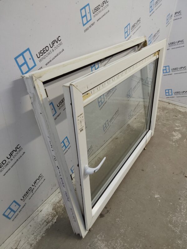 Used White Upvc Tilt And Turn Window 1370mm x 1015mm LW0111 - Image 3