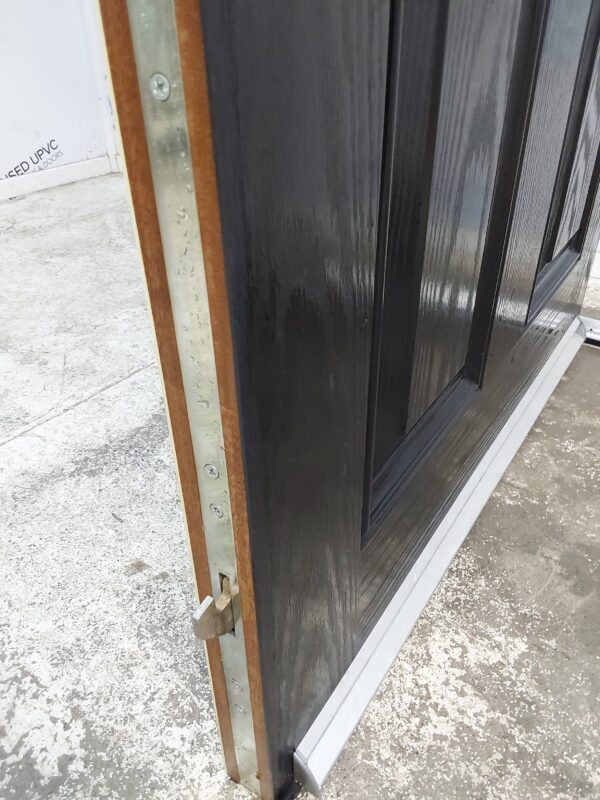 Used Black Composite Front Door 890mm x 2010mm 0584 - Image 9