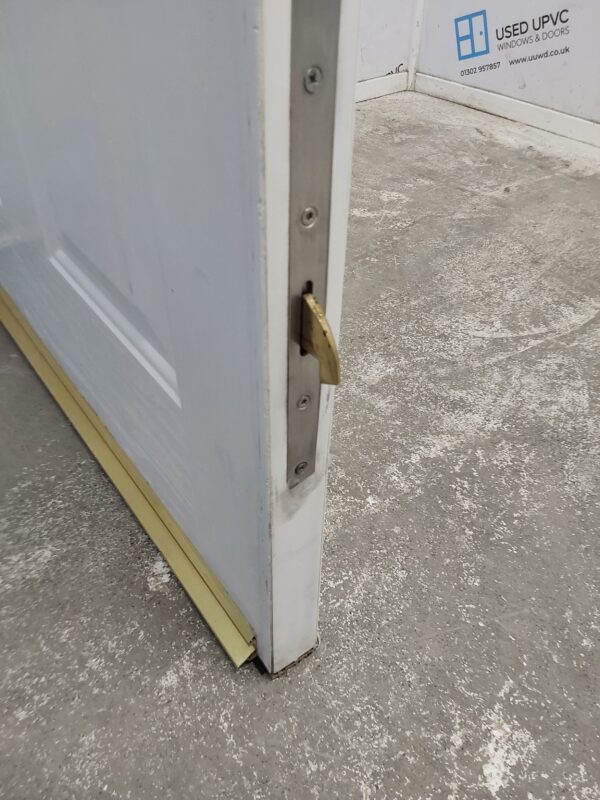 Used White Composite Front Door 905mm x 2080mm C12D11 - Image 6