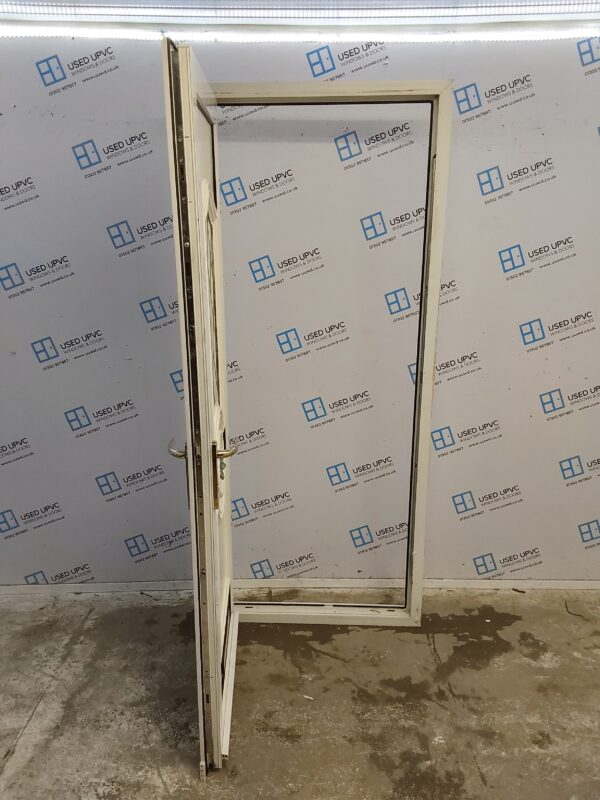 Used White Upvc Front Door 900mm x 2130mm (Reduce To 875mm) 0138 - Image 3