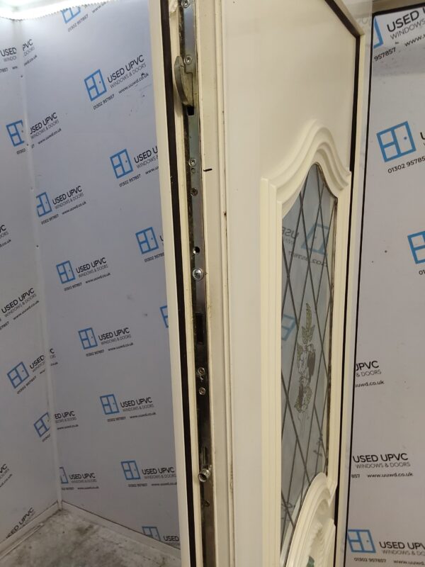 Used White Upvc Front Door 900mm x 2130mm (Reduce To 875mm) 0138 - Image 4