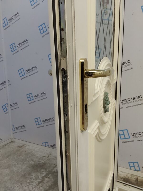 Used White Upvc Front Door 900mm x 2130mm (Reduce To 875mm) 0138 - Image 5