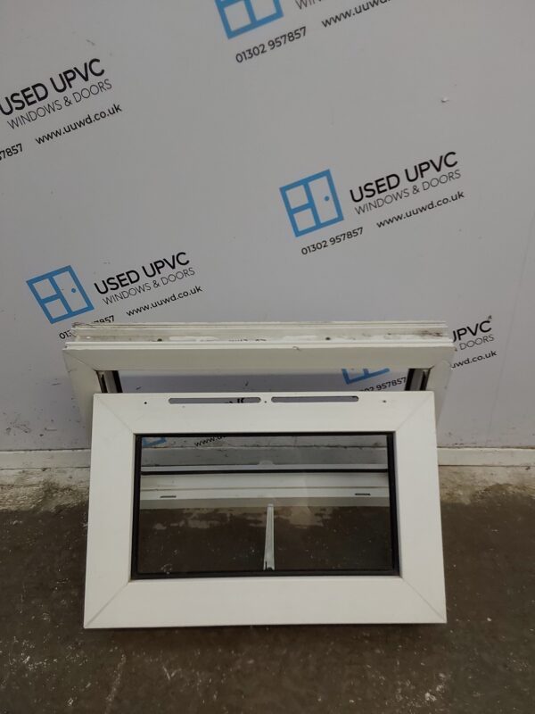 Used White Upvc Window 610mm x 415mm W0419 - Image 2