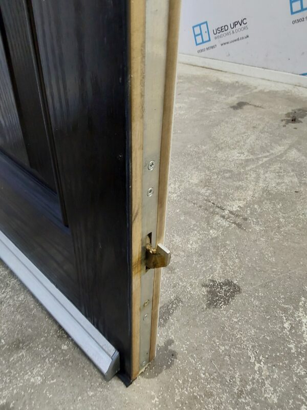 Used Black Composite Front Door 860mm x 2080mm C12D72 - Image 7