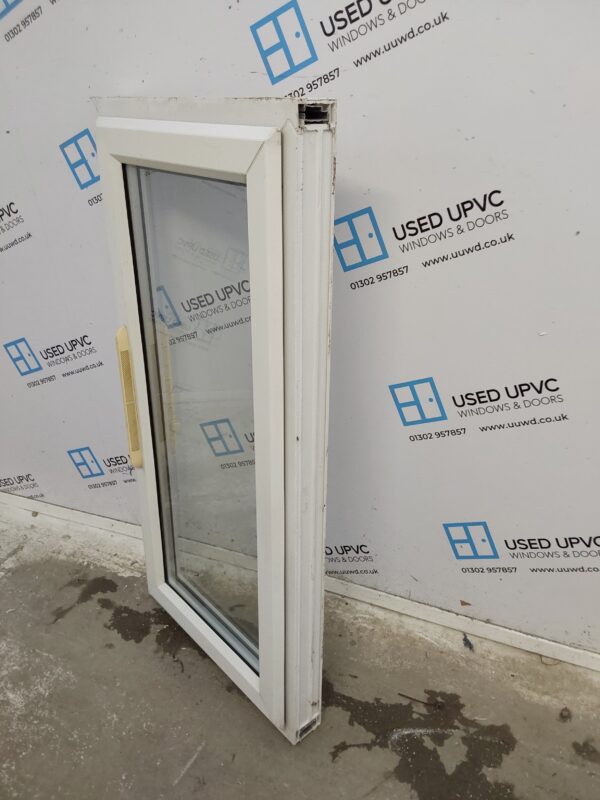 Used White Upvc Window 1135mm x 565mm C4W142 - Image 4