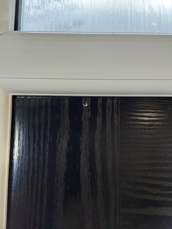 Used Black Composite Front Door And Toplight 1000mm x 2535mm 0722 - Image 9