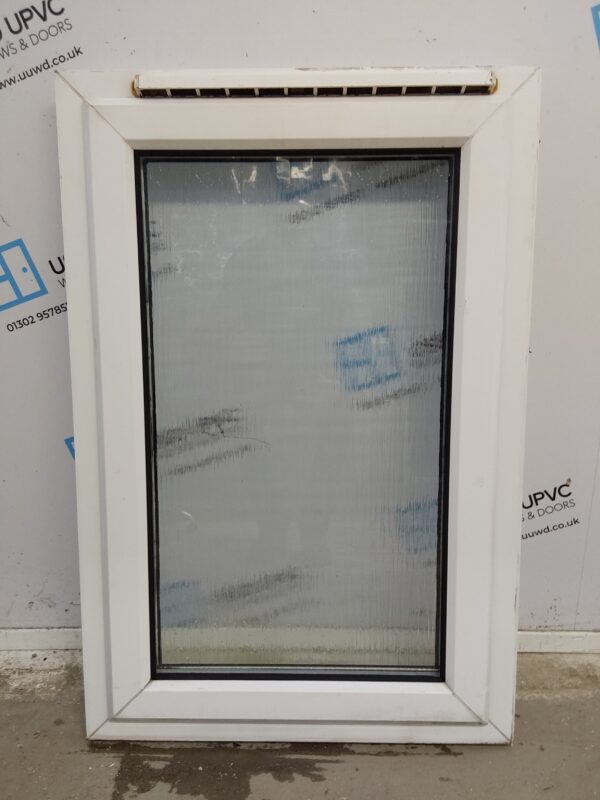 Used White Upvc Window 670mm x 1005mm W0333