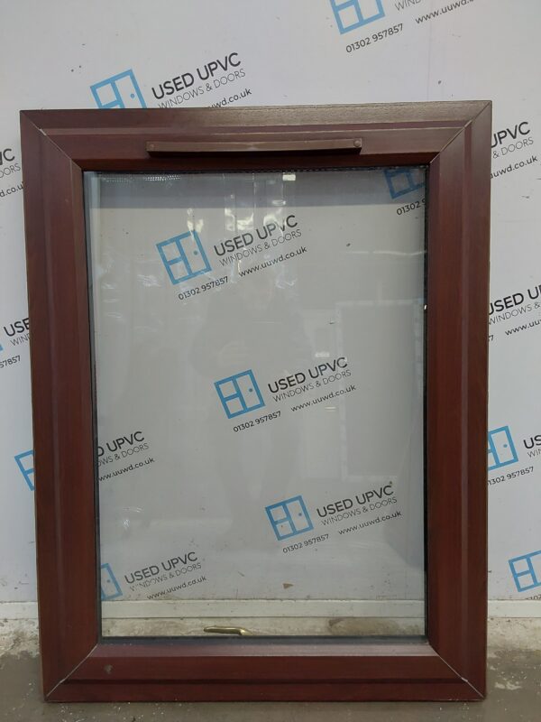 Used Rosewood Upvc Window 900mm x 1175mm LW0123