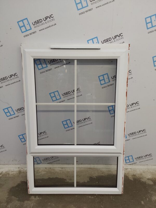 Used White Upvc Window 905mm x 1385mm C4A001