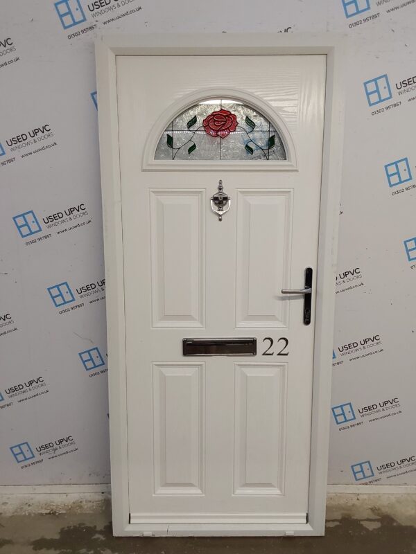Used White Composite Front Door 915mm x 2035mm C11D29